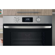 Indesit IO253XUK